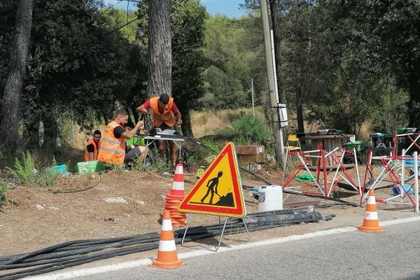 Les techniciens d'Orange on travaillé "jour et nuit" pour rétablir au plus vite la connexion mobile, fixe et internet.