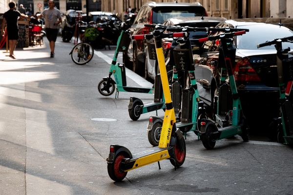 Les trottinettes en libre-service vont disparaître le 1er septembre à Paris.