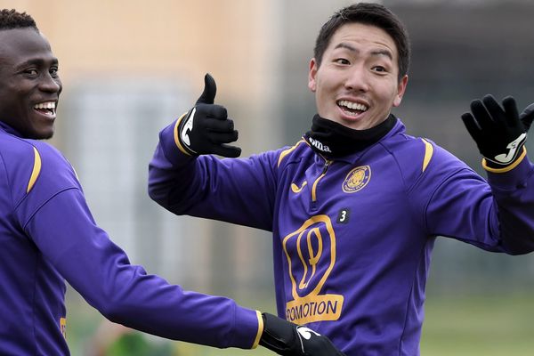  Gen Shoji lors de son premier entraînement avec le Toulouse Football Club