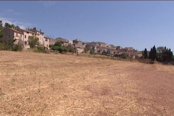 Le préfet du Var a placé le département en alerte sécheresse le 17 février et pris une série de mesures de restriction d'eau.