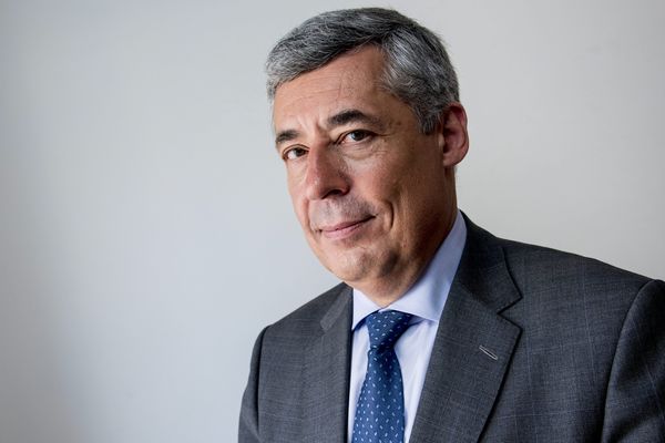 Le député (LR) des Yvelines Henri Guaino a annoncé sa participation à la primaire de la droite pour l'élection présidentielle de 2017.