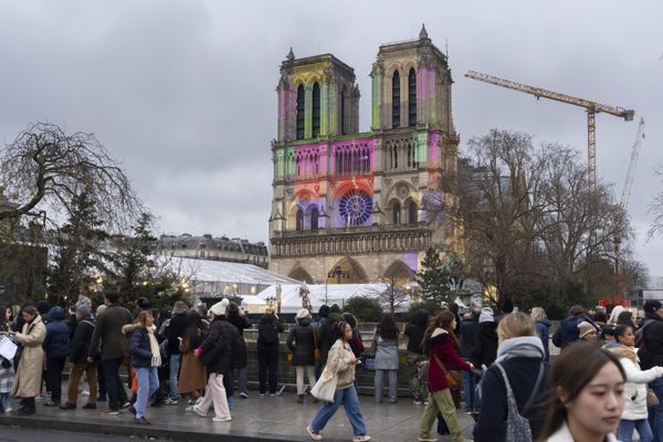 La Cathédrale Notre Dame de Paris, après ses 5 années de rénovation, rouvrira ses portes au public les 7 et 8 décembre 2024.