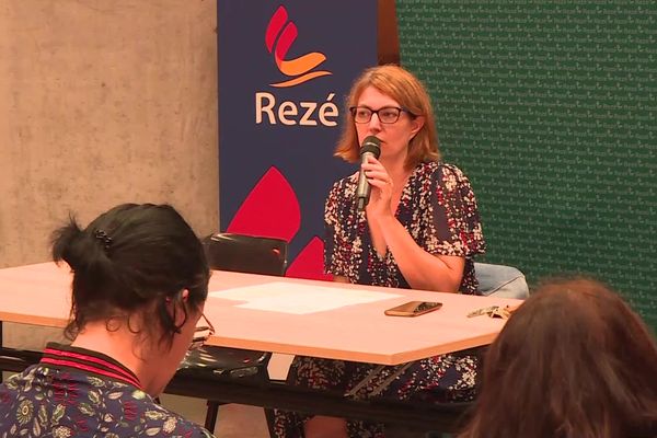 Agnès Bourgeais  lors d'une conférence de presse le jeudi 12 octobre 2023 en mairie de Rezé (Loire-Atlantique)