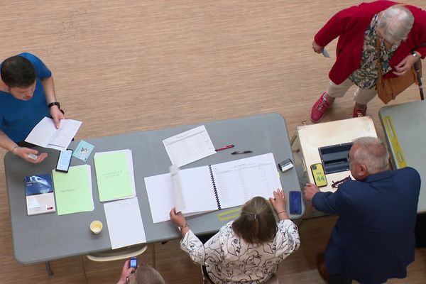 Le taux de participation est en hausse par rapport aux élections législatives de 2022.