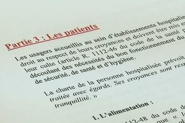 La troisième partie du guide détaille les droits des patients et leurs limites en matière de pratique religieuse.