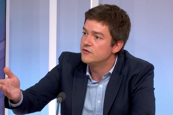 Timothée Houssin, député de l'Eure, espère la relaxe dans le cadre du procès des assistants parlementaires européens du Front national.