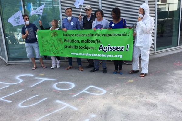 La marche des cobayes à Marseille