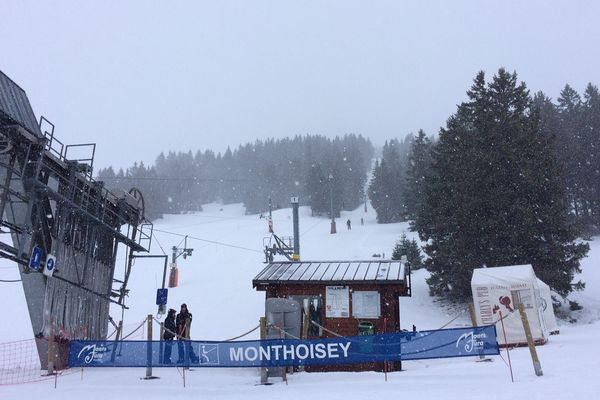 Lélex sous la neige, enfin!