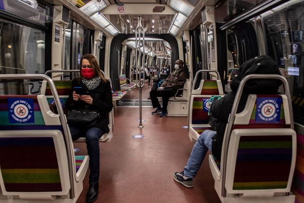 Le métro en avril 2020, la fréquentation a chuté en raison de l'épidémie.