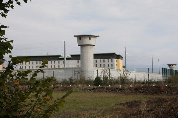 Agression d'un surveillant de la prison de Valence le jeudi 02 juin 2022. Il a été violemment frappé à la mâchoire