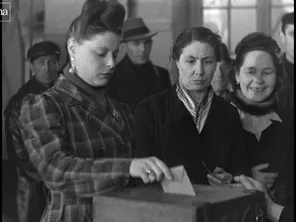 Au printemps 1945, les femmes peuvent glisser pour la première fois de leur vie un bulletin dans une urne.