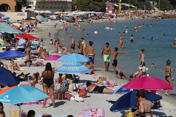 Ce samedi 30 juillet, l'interdiction de baignade entre les plages du Trottel et de Marinella a été levée.