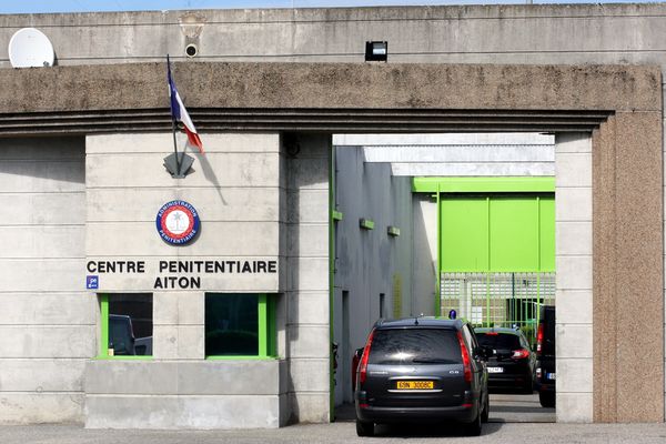 Le principal suspect du meurtre de Victorine a tenté de se suicider dans sa cellule de la prison d'Aiton,en Savoie. 