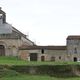 L'ensemble clunisien de Ronsenac, en Charente, subit une première tranche de travaux de réfection et mise sur un classement à l'Unesco.