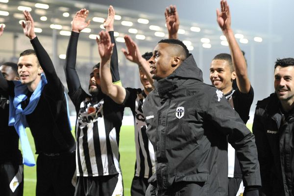 La joie des Angevins à l'issue du match contre Le Havre le 20 mars 2015