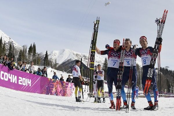 L'or, le bronze et l'argent pour les fondeurs russes dans l'épreuve du 50 km