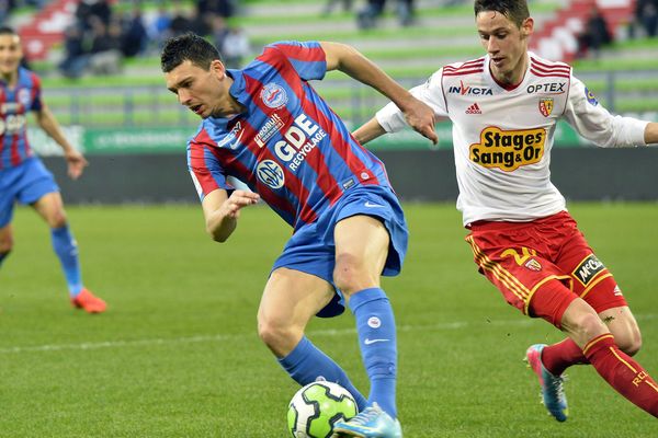 Mathieu Duhamel (Caen) et Alexandre Coeff (Lens). 