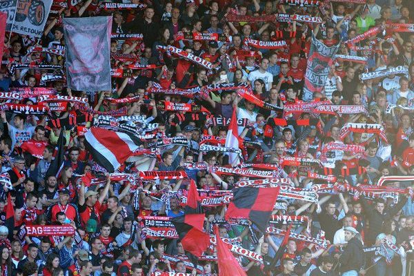 En-Avant Guingamp peut compter sur la ferveur de son public au stade du Roudourou, comme ici le 15/08/2015 face à Lyon