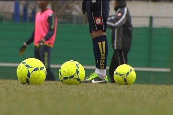 Le FC Sochaux à l'entraînement au lendemain de la démission de son président 