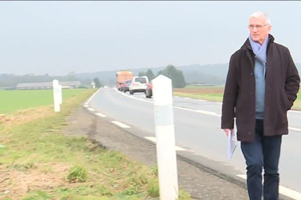 Lucien Piovano, maire d'Autun-le-Tiche, défend seul le projet de carrière 