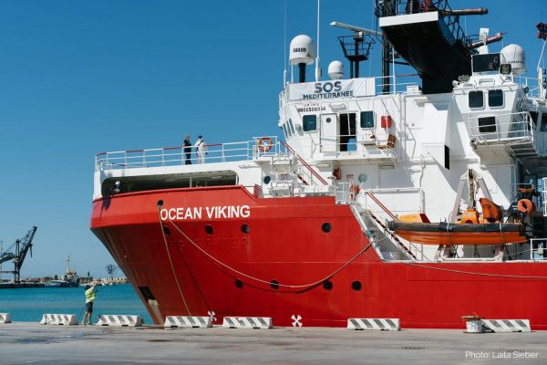 L'Ocean Viking retenu par les autorités italiennes