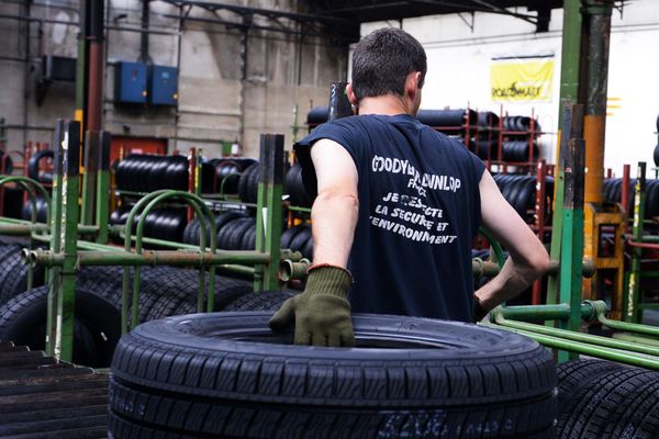 Cinq salariés de l'usine Dunlop-Goodyear de Montluçon vont être indemnisé par l'Etat.