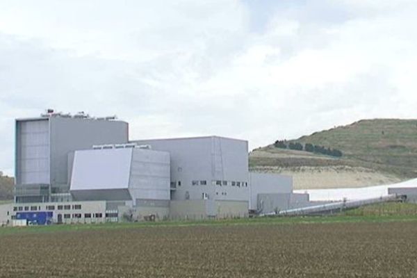 En l'espace d'un an, près de 190 000 tonnes d'ordures ont été traitées par l'incinérateur de Clermont-Ferrand. Dont 80% ont été transformés en énergie ou compost.