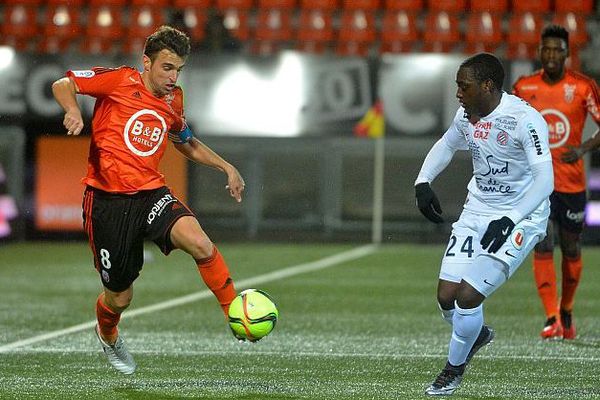 Jérome Roussillon du MHSC (à droite) à Lorient - 2016.