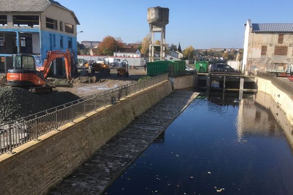 Les travaux du Port Boinot à Niort.