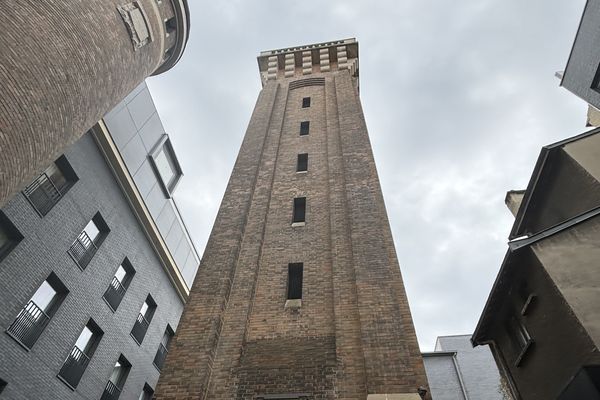 L'ancienne tour de séchage de la caserne Chanzy est désormais ouverte au public sur réservation.