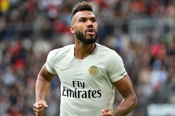 L'attaquant du PSG Eric Maxim Choupo-Moting a été cambriolé alors qu'il jouait contre Liverpool.