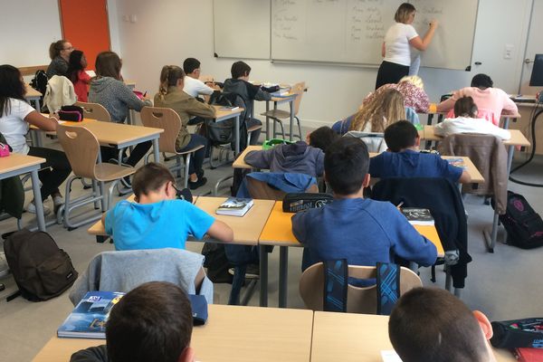  La rentrée des 6ème du collège Ragon à Saint-Hilaire-de-Loulay en Vendée