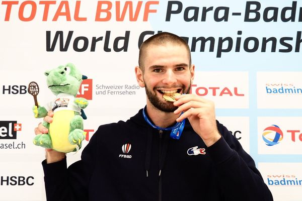 Lucas Mazur a remporté ce dimanche 25 août son deuxième titre mondial en simple.