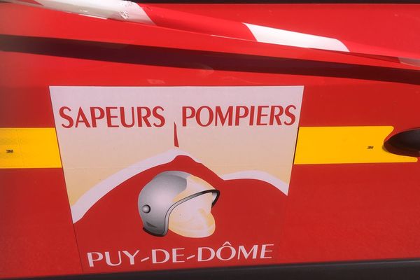 Vendredi 21 décembre, malgré la rapidité de leur intervention et l'aide du SMUR de Clermont-Ferrand, les pompiers n'ont pas pu sauver la femme âgée prisonnière d'un incendie dans son appartement, rue Jules Guesde.