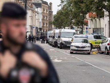 Attentat Dans Un Lycée D'Arras. Mises En Examen De Mohammed M, De Son ...