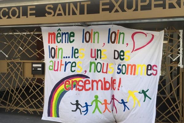 Image d'illustration. Devant l'école Saint-Exupere dans le quartier Saint-Michel à Toulouse. 