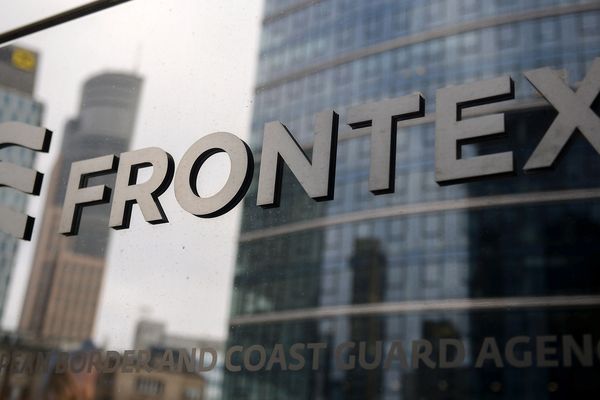 C'est à cause de la présence d'intervenants de Frontex, l'agence qui aide les Etats à gérer leurs frontières, que les syndicats ont interrompu le colloque organisé sur le campus.