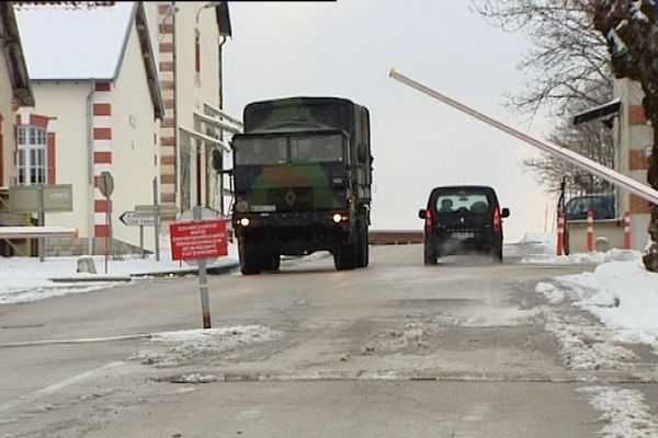 Le camp militaire du Valdahon dans le Doubs endeuillé par la mort d'un jeune militaire Meusien 