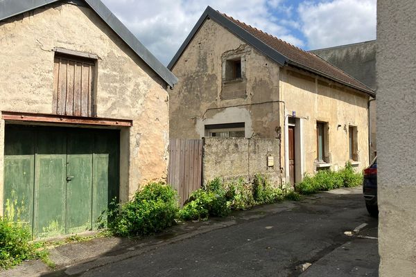 Un homme de 32 ans a été poignardé dans une ruelle de Château-Thierry (Aisne) dans la nuit du samedi 1er au dimanche 2 juin 2024.