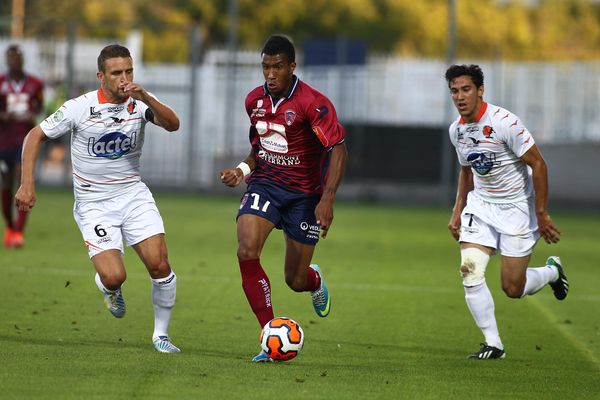 Le Stade Lavallois à la peine, le 16 Aout 2103 face à Clermont Foot