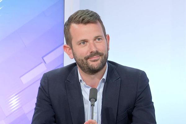 Christophe Bentz, sur le plateau de France 3 Champagne-Ardenne en juin 2022.