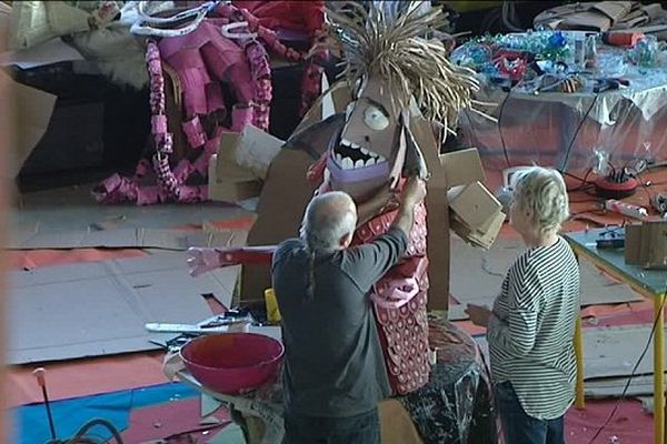 A Montaudran sous une grande halle, 200 bénévoles s'activent