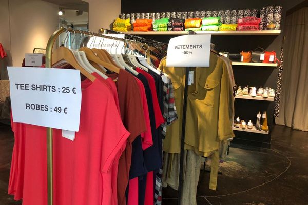 A Clermont-Ferrand, les commerçants dressent un bilan mitigé des soldes de cet été.