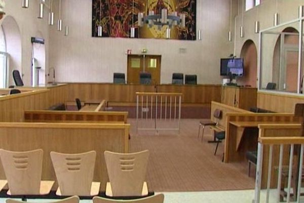 Salle d'audience du tribunal de Montargis