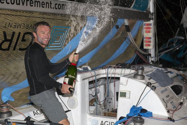 Adrien Hardy s'est imposé lors de la deuxième étape du Solitaire du Figaro et prend du même coup la deuxième place du calssement général