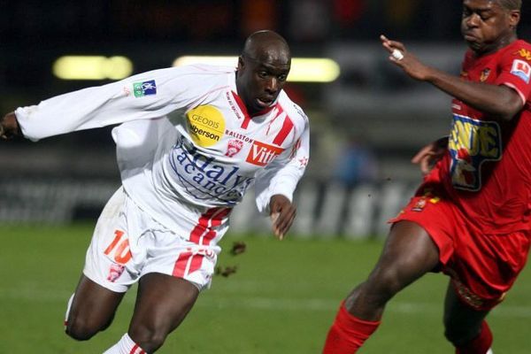 Issar Dia sous le maillot de Nancy face au Mans en Ligue 1 le 03 mars 2007.