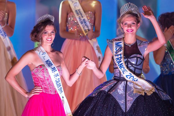 Iris Mittenaere, Miss Nord-Pas-de-Calais et Camille Cerf, Miss France 2015