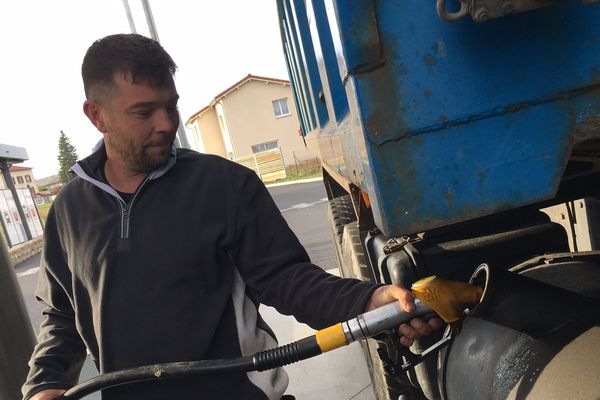 Les entrepreneurs de la CAPEB  de Haute-Loire sont inquiets de la hausse du prix des carburants et de la taxation du gazole non routier.