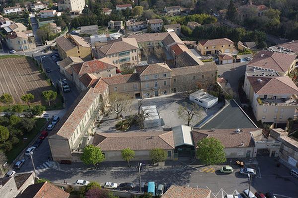 Les cours reprendront lundi 29 mars au Lycée Charles-Gide d'Uzès 