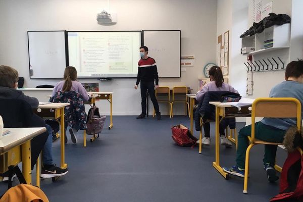 Des classes bien clairsemées pour cette rentrée à Vichy (Allier)